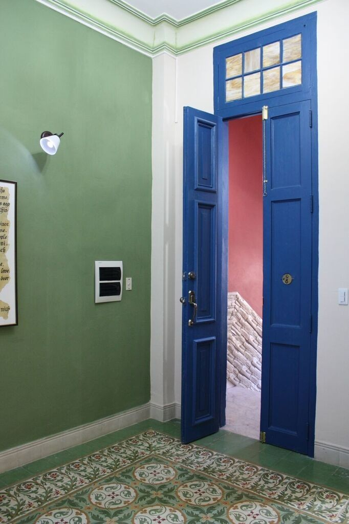 The vestibule area of La Gargola Guesthouse in Old Havana, Cuba