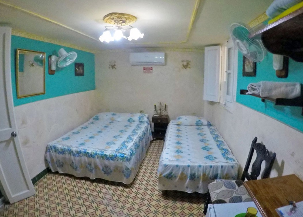 An image of Room 2 in Vista al Mar guesthouse in Old Havana