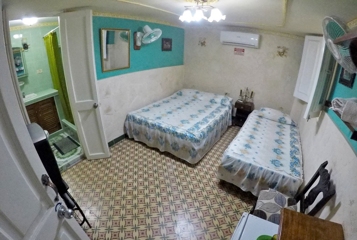 Room 2 in Vista al Mar guesthouse in Old Havana, Cuba