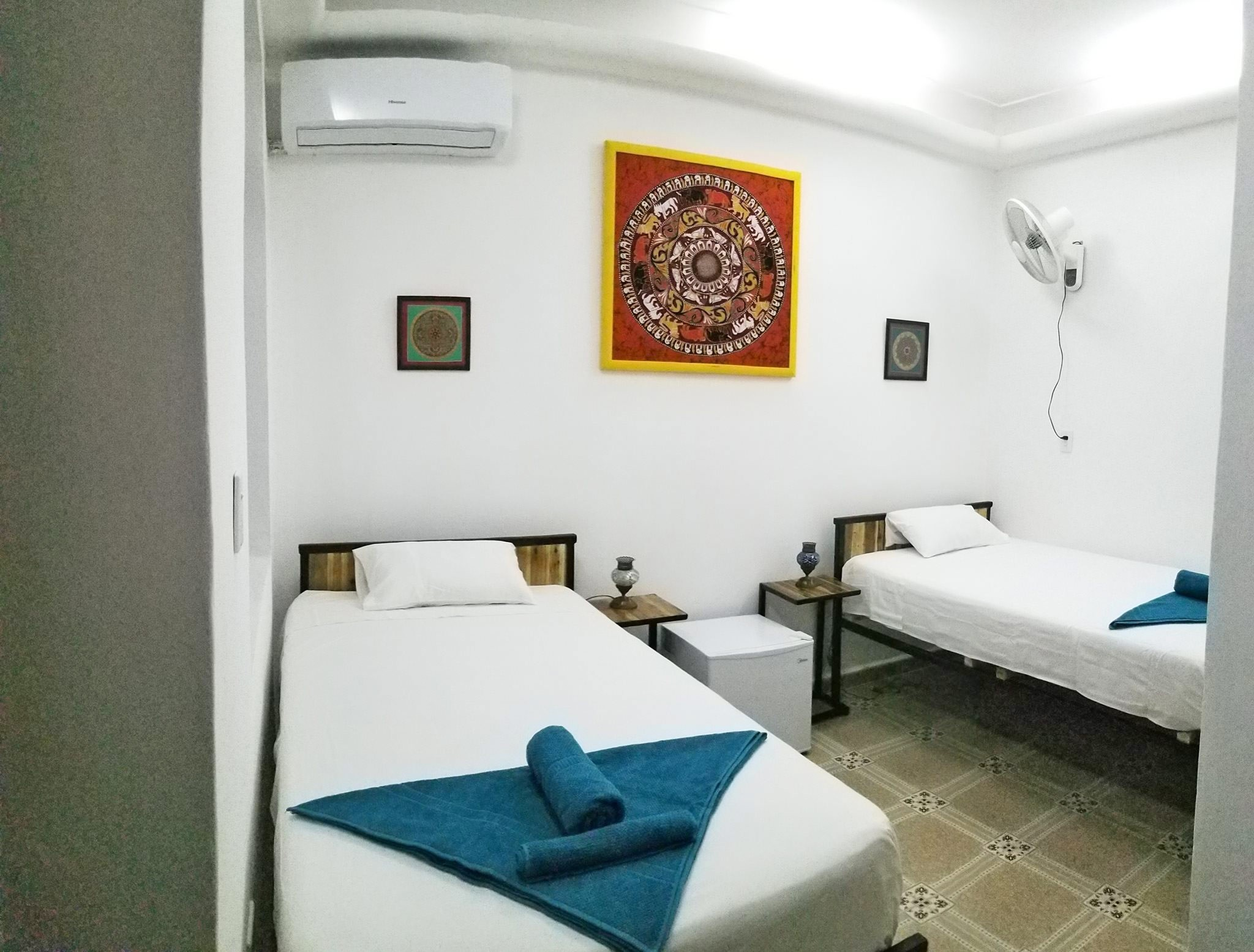 Twin private guesthouse room in Havana